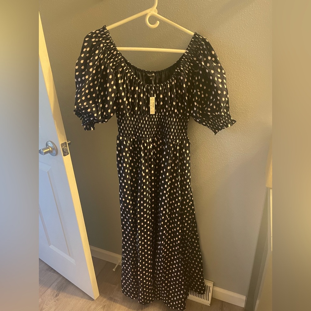 Casual Black and White Polka Dot Dress